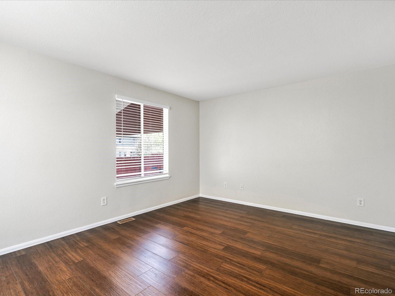 MLS Image #14 for 14375 e 47th drive,denver, Colorado