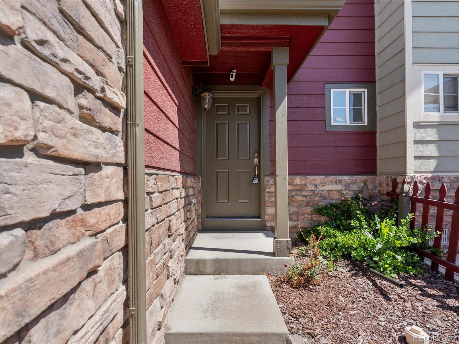 MLS Image #3 for 14375 e 47th drive,denver, Colorado