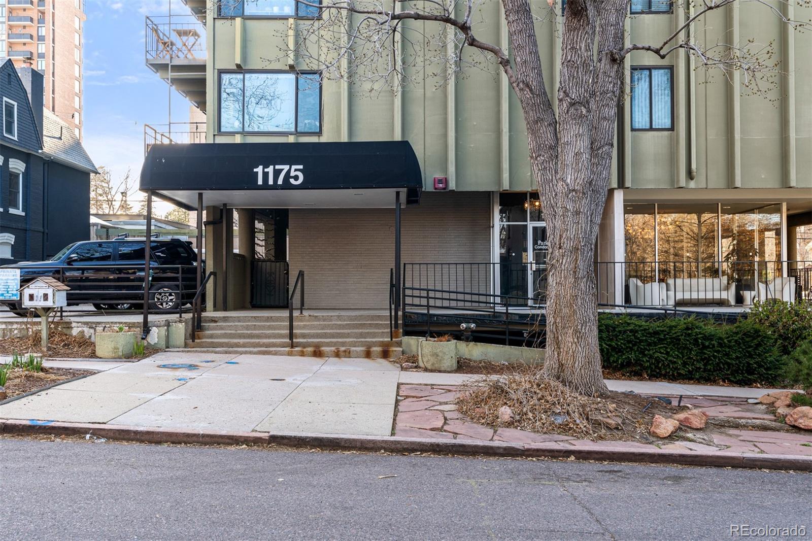 MLS Image #2 for 1175  vine street 607,denver, Colorado