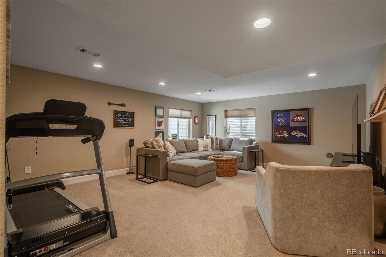 MLS Image #28 for 1004  spruce court,denver, Colorado