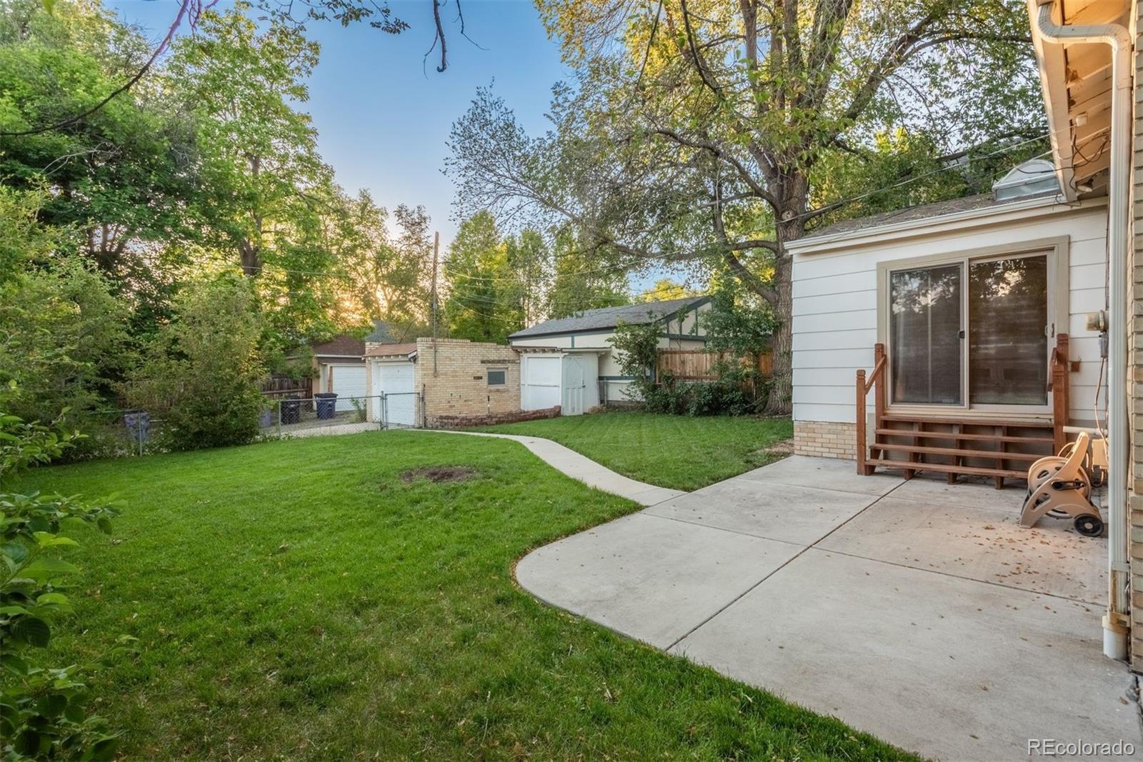 MLS Image #30 for 1215  dahlia street,denver, Colorado