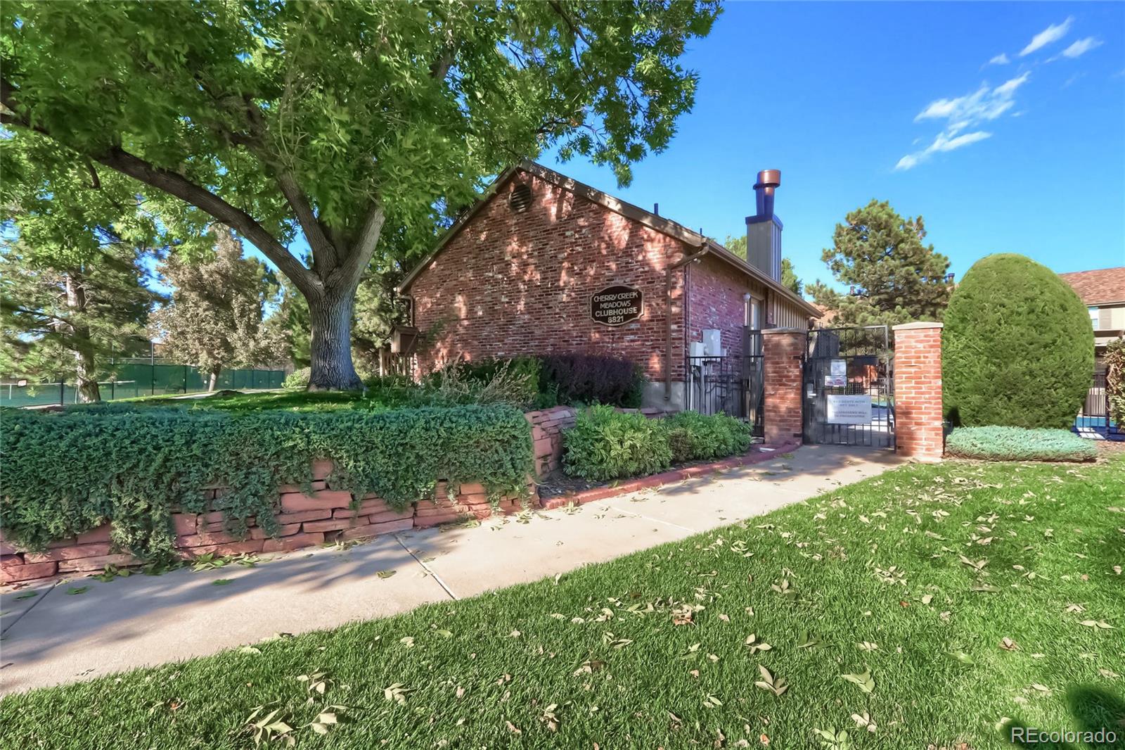 MLS Image #6 for 8770 e yale avenue,denver, Colorado