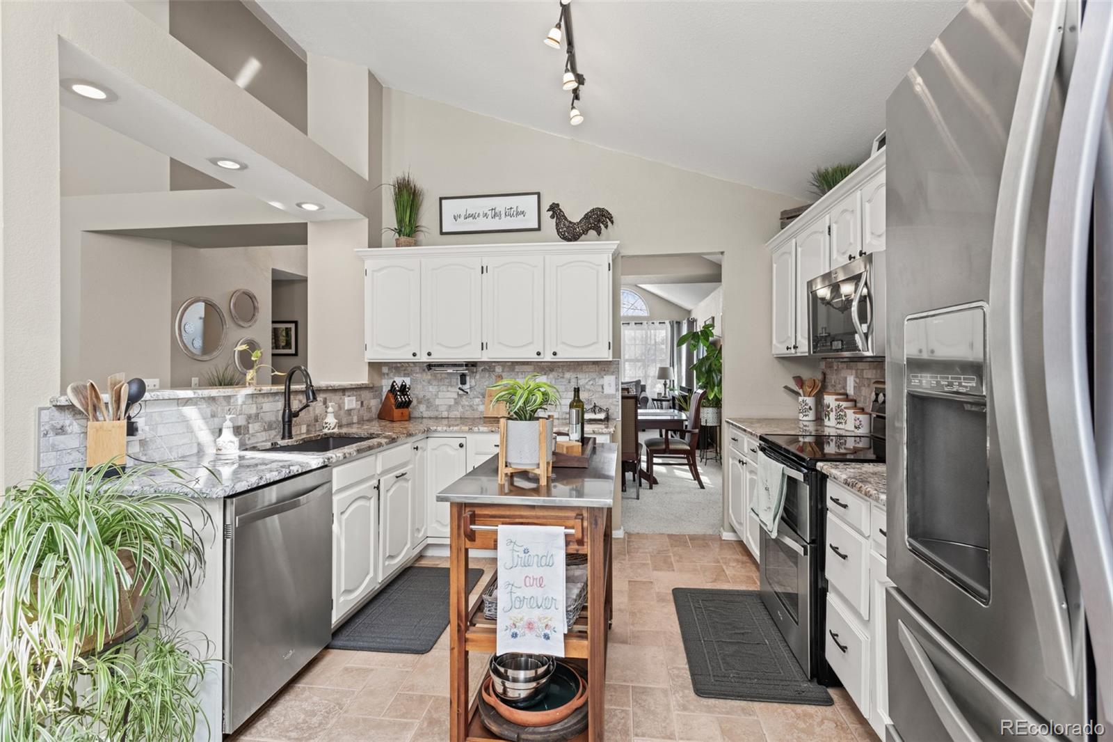 MLS Image #9 for 1086  highland park drive,broomfield, Colorado