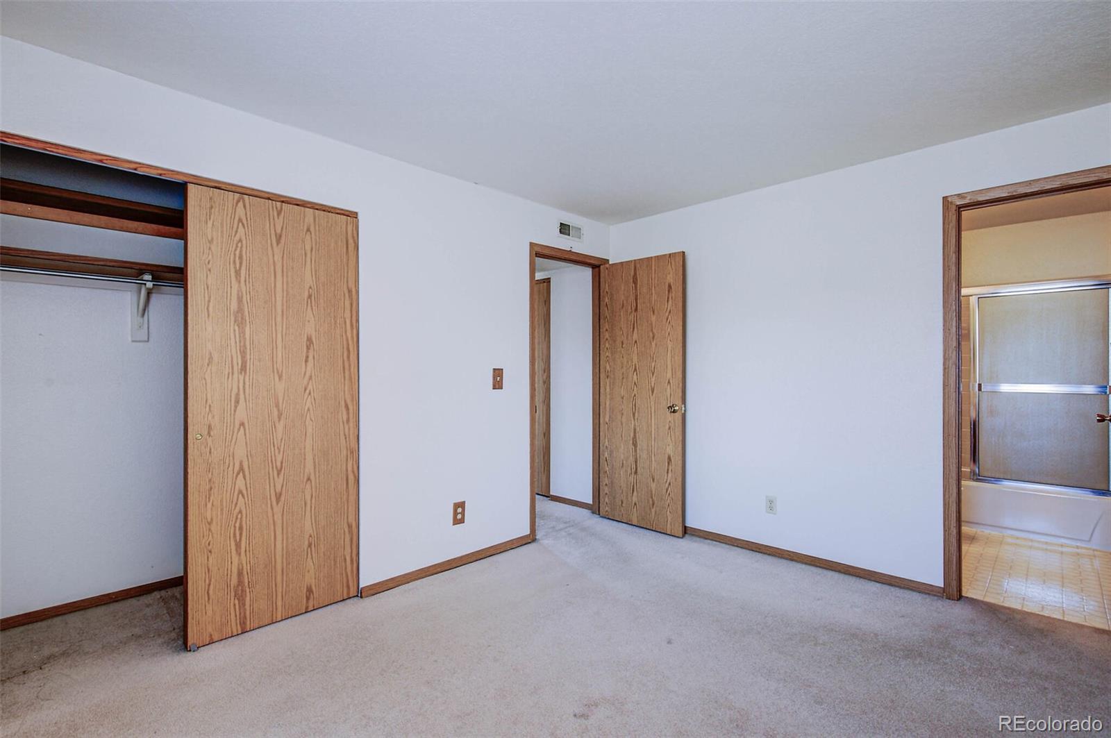 MLS Image #13 for 271 s zinnia way 1d,denver, Colorado