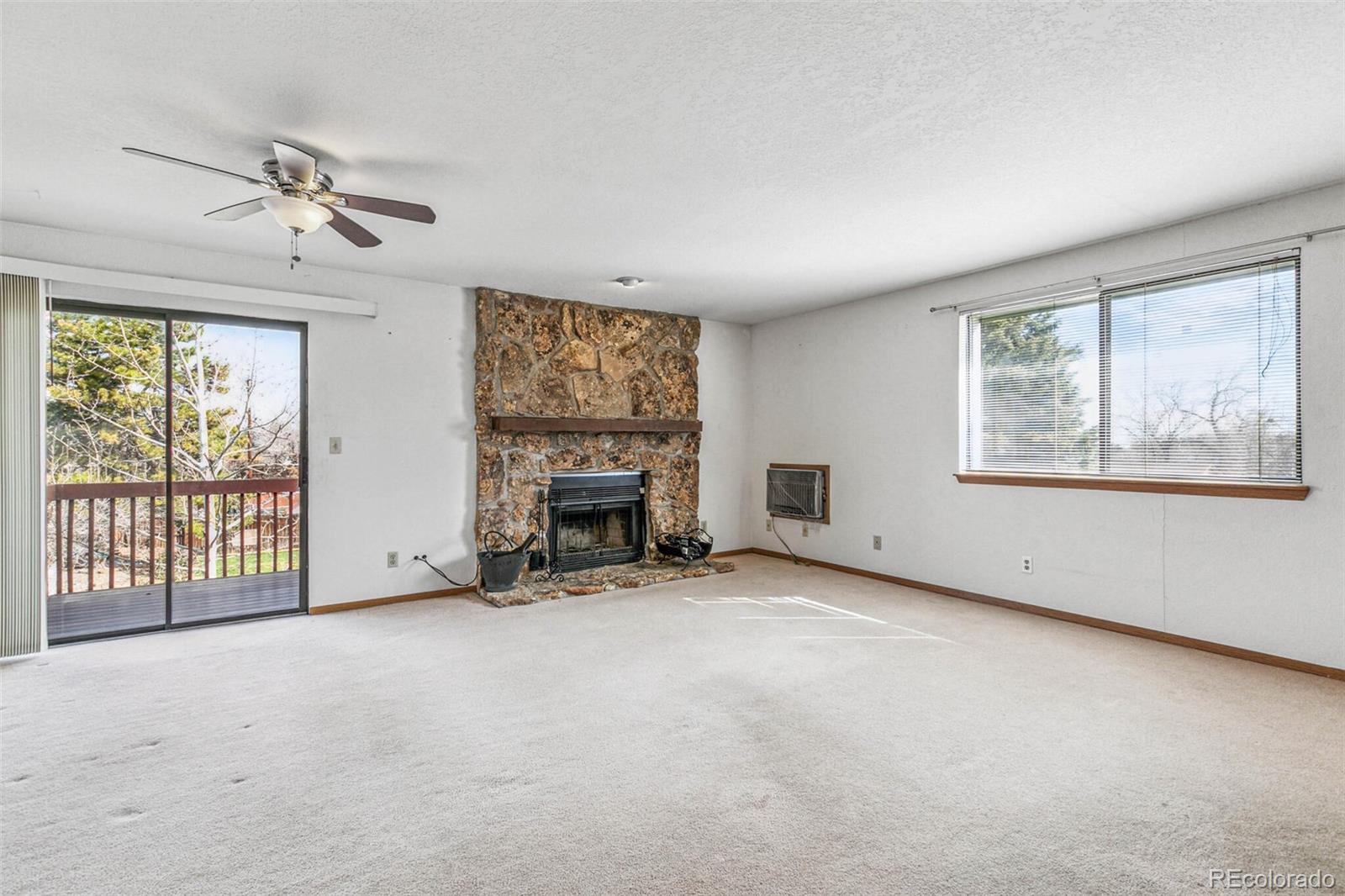 MLS Image #4 for 271 s zinnia way 1d,denver, Colorado