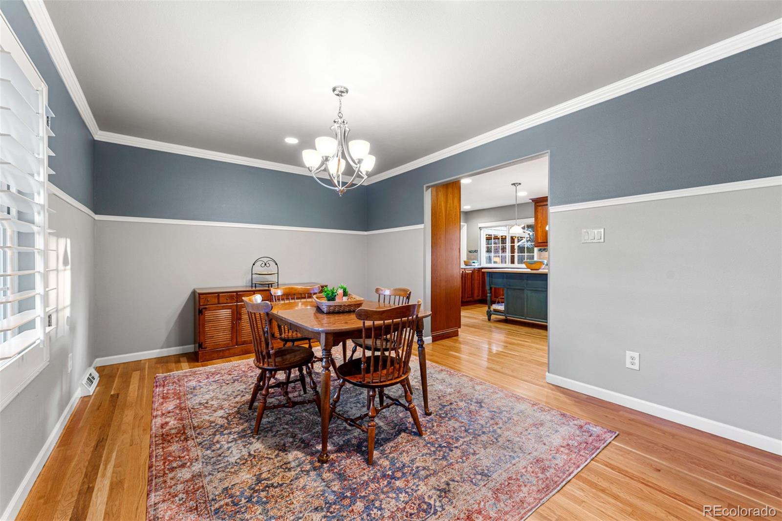 MLS Image #8 for 3235 s newport street,denver, Colorado