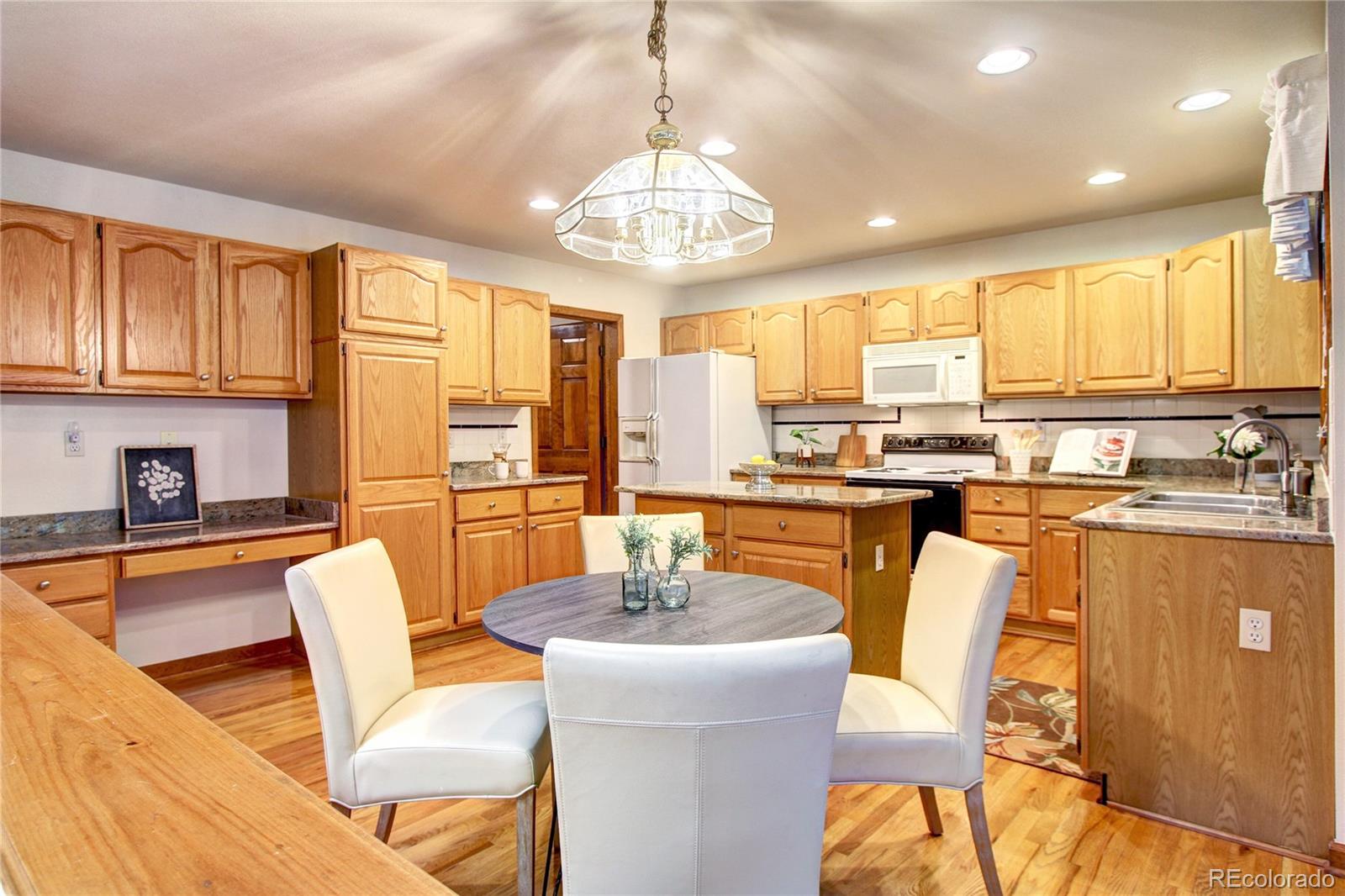 MLS Image #7 for 7761 s hickory place,littleton, Colorado