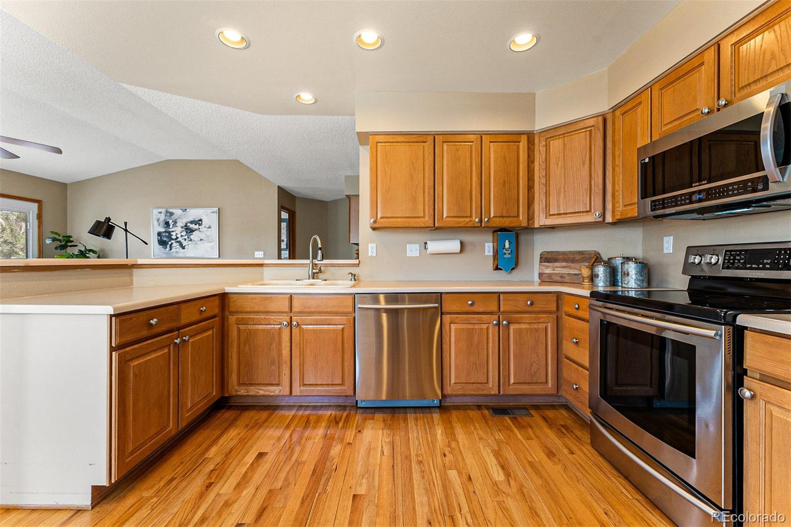 MLS Image #15 for 13831 w 64th drive,arvada, Colorado