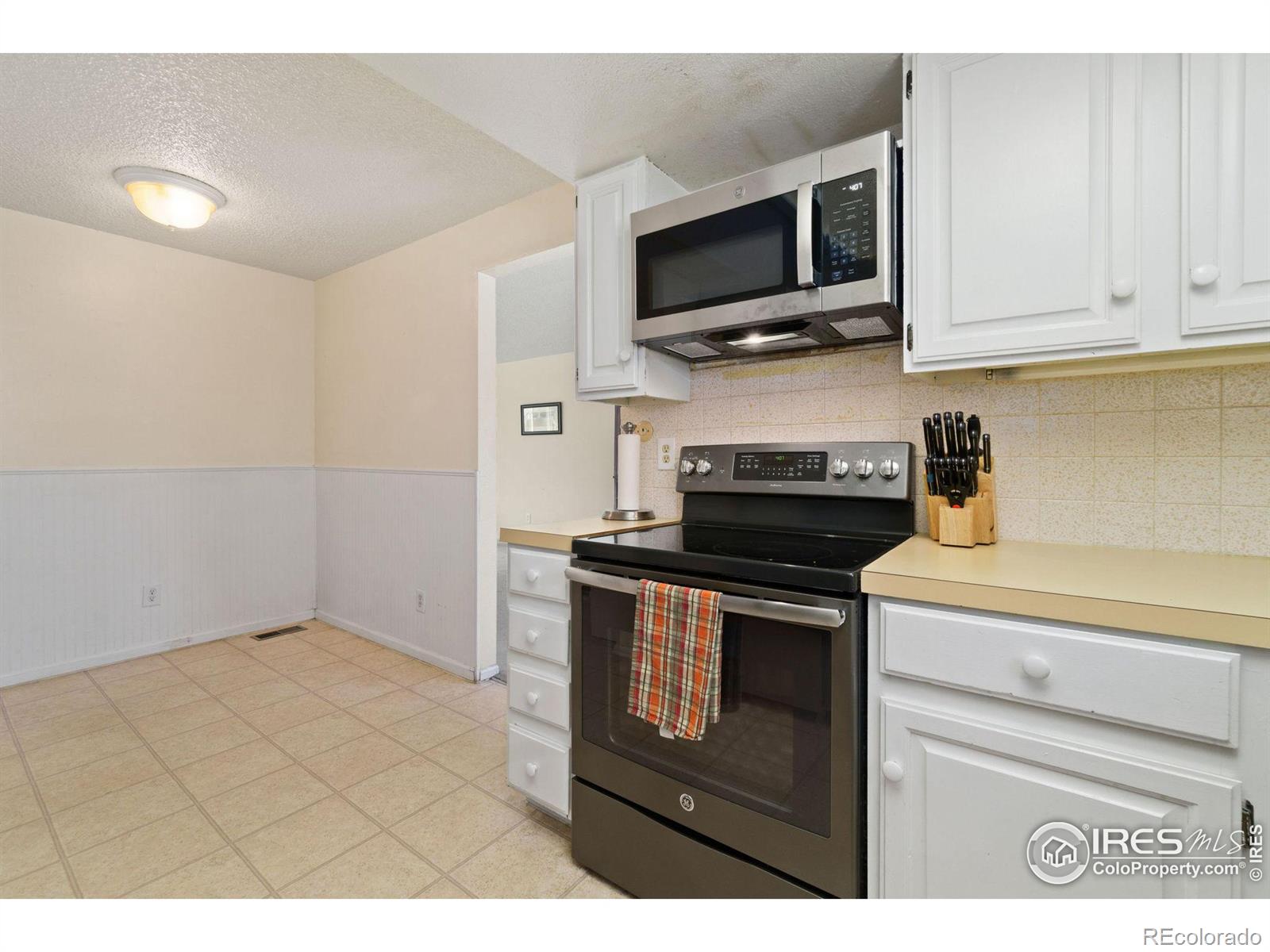 MLS Image #16 for 13805 w 6th place,golden, Colorado