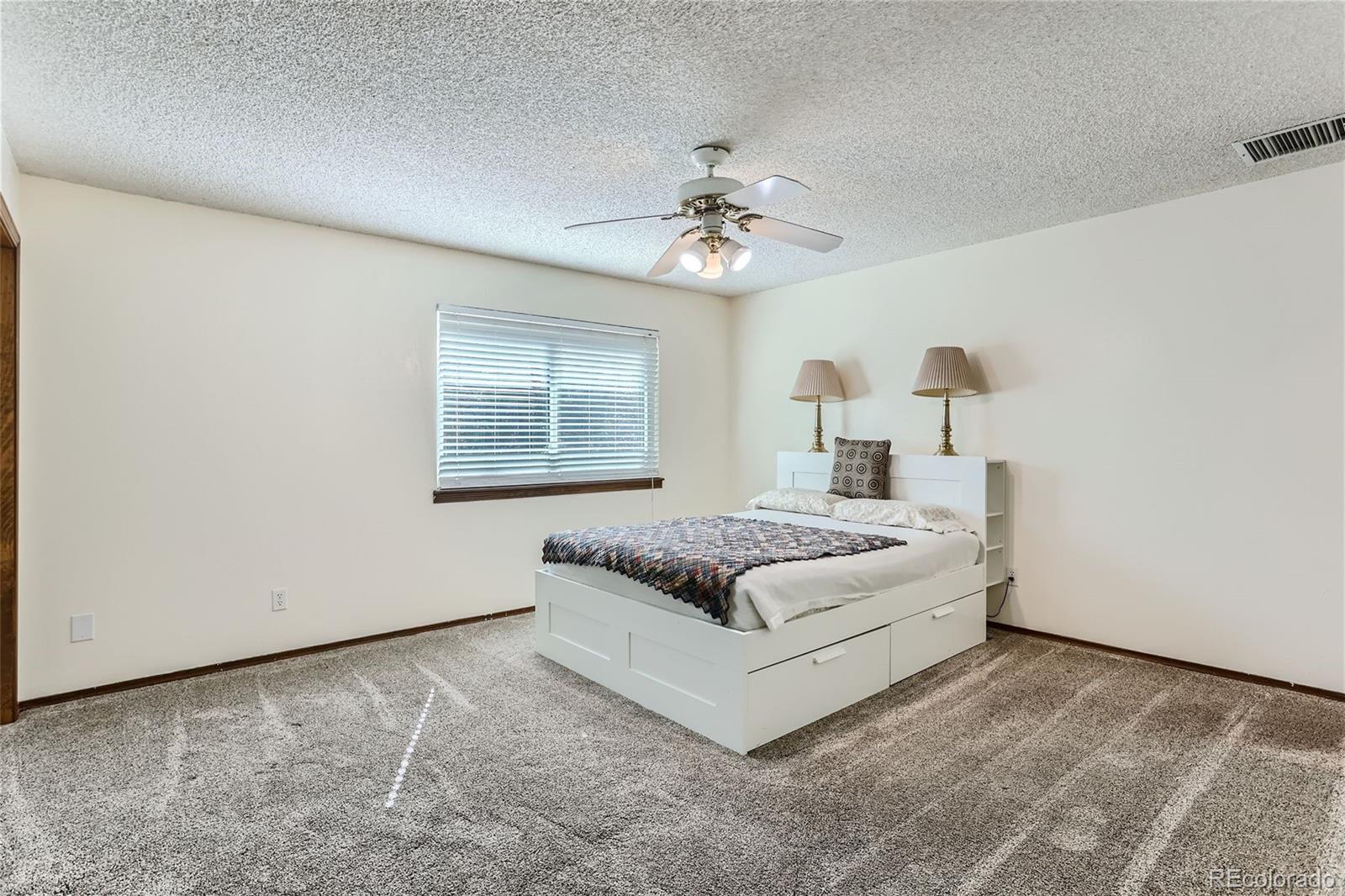 MLS Image #15 for 2052 s oakland street,aurora, Colorado