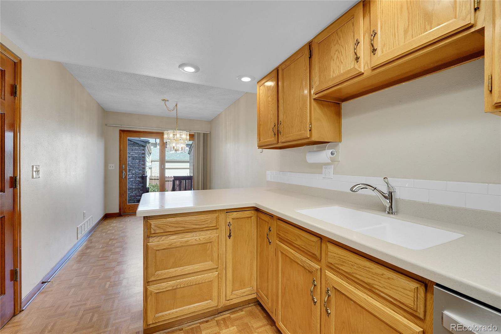 MLS Image #14 for 7596 s cove circle ,centennial, Colorado