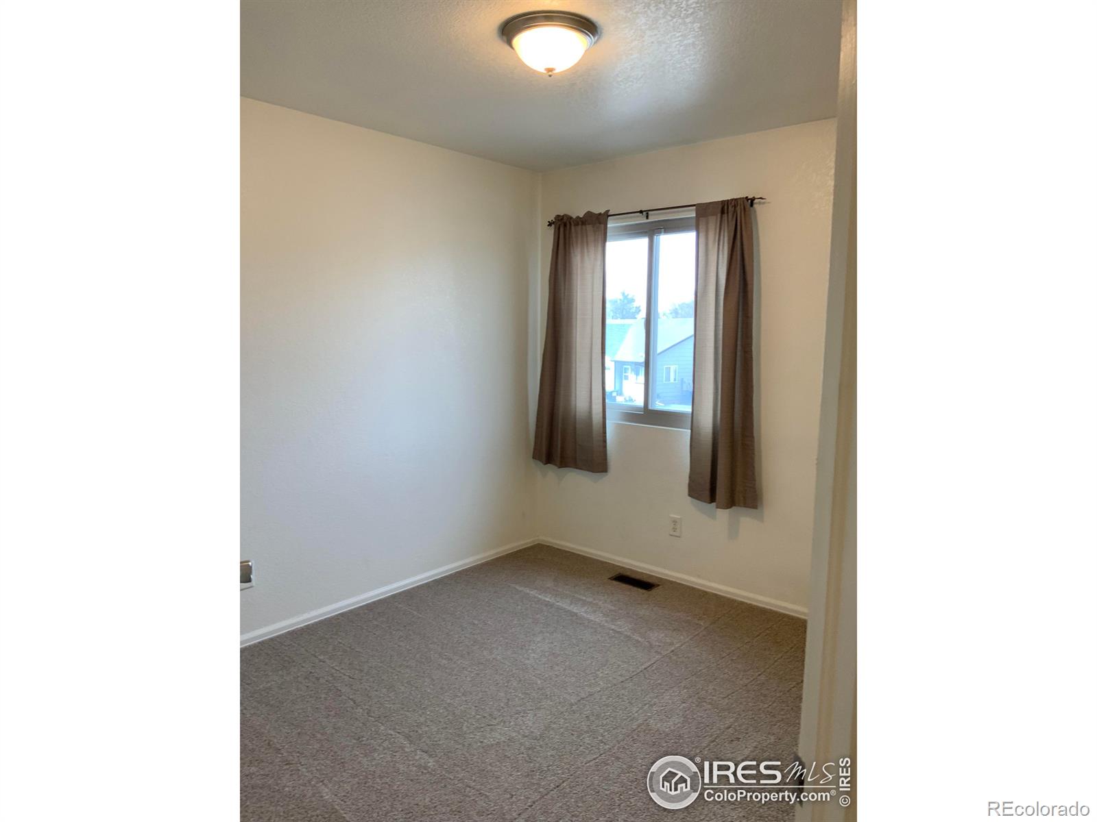 MLS Image #12 for 826 e 20th st rd,greeley, Colorado