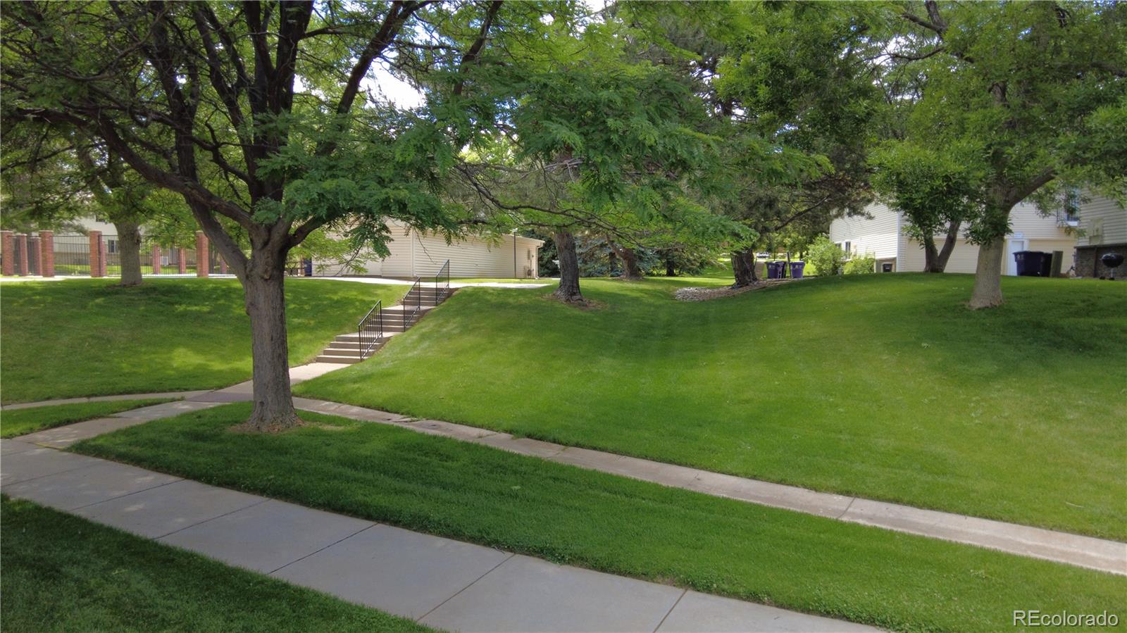 MLS Image #13 for 9105 e lehigh avenue,denver, Colorado