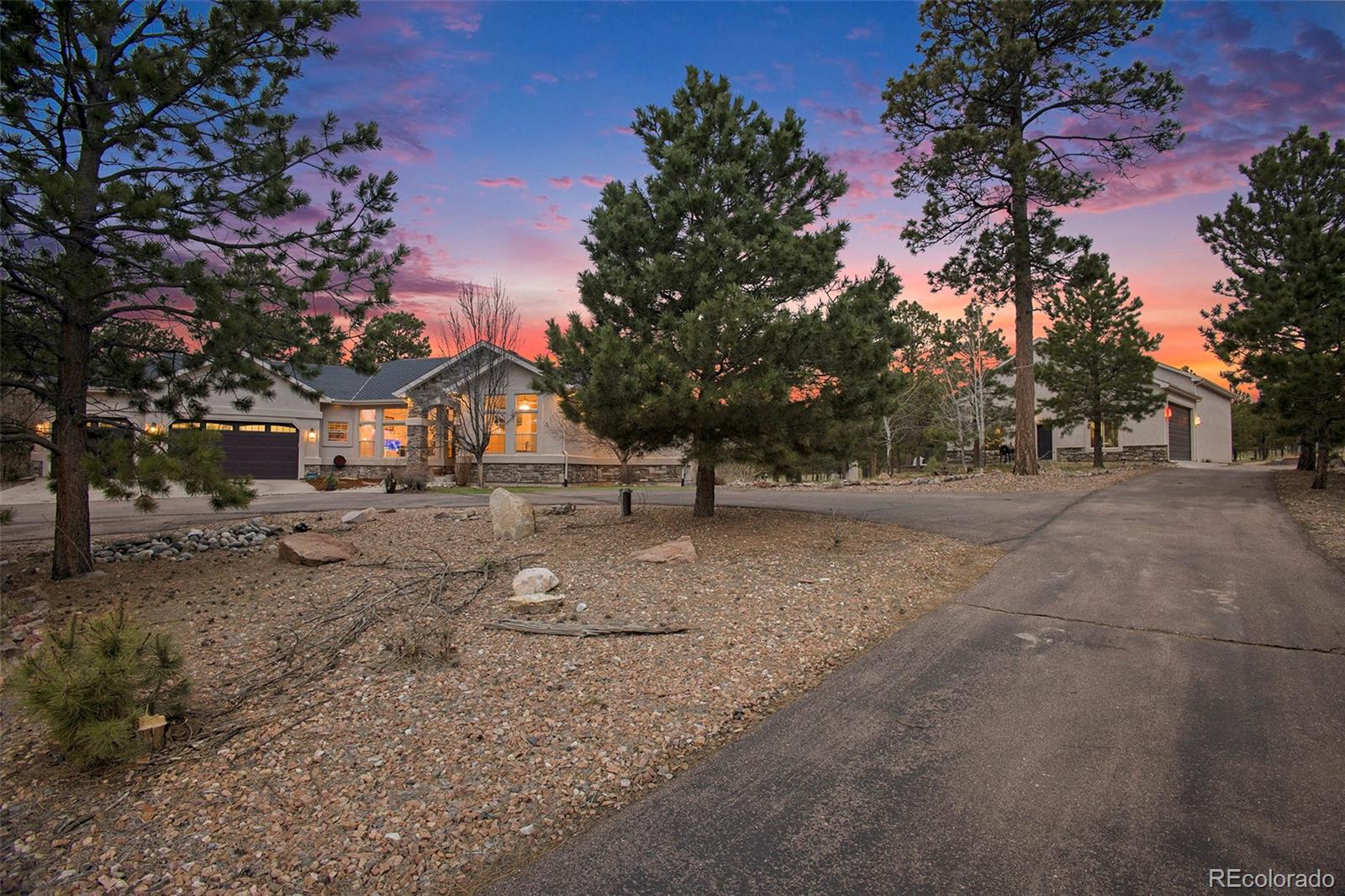 MLS Image #3 for 11628  shaugnessy road,colorado springs, Colorado