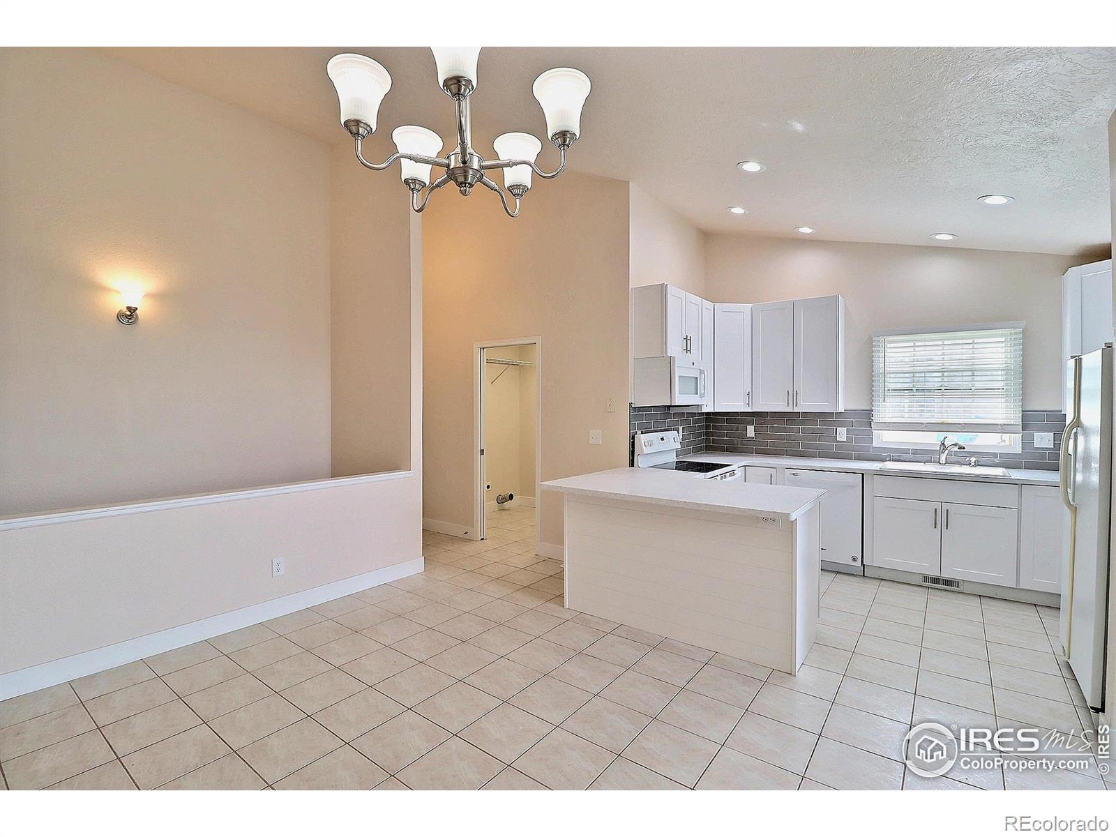 MLS Image #13 for 435  46th avenue,greeley, Colorado