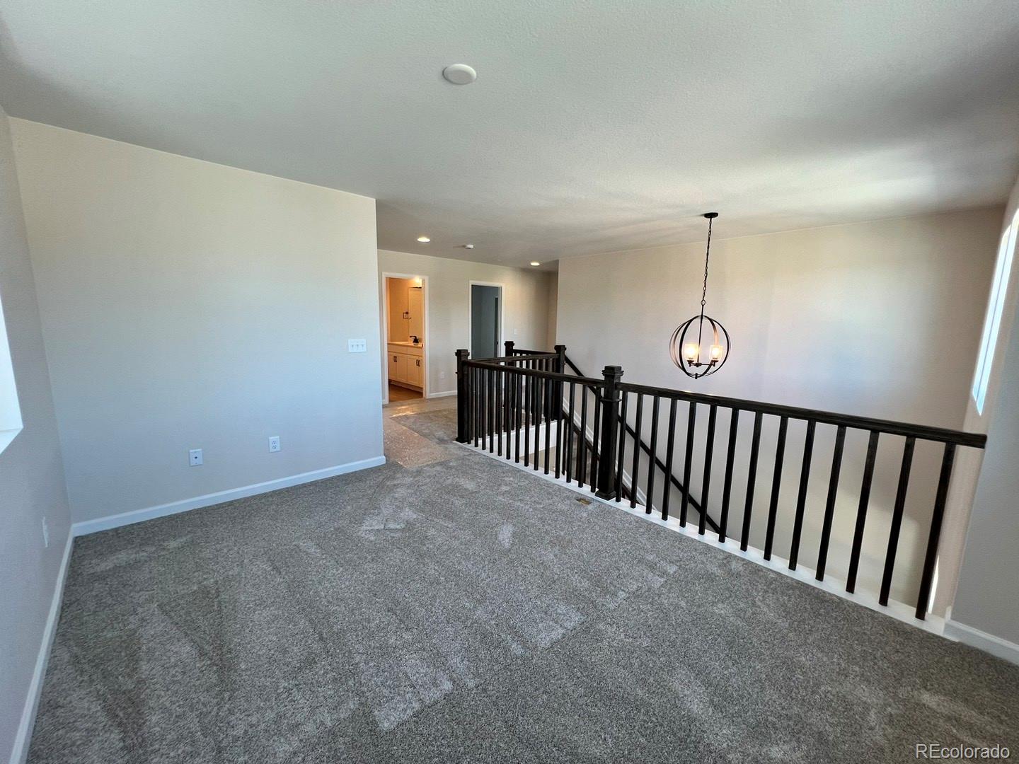 MLS Image #13 for 24644 e 37th avenue,aurora, Colorado