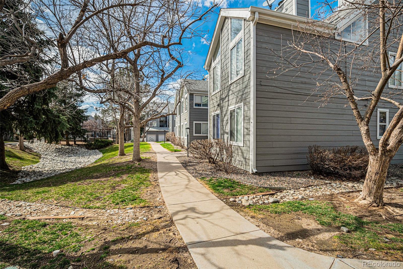 MLS Image #16 for 12585 e tennessee circle,aurora, Colorado