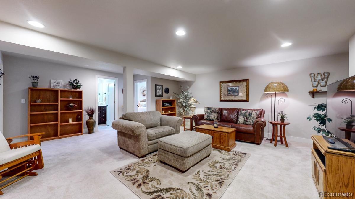 MLS Image #23 for 8110  river run drive,greeley, Colorado