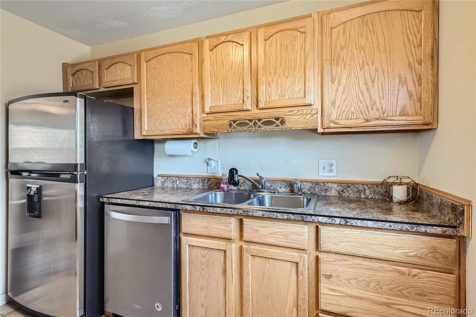 MLS Image #9 for 4716 s ouray way,aurora, Colorado