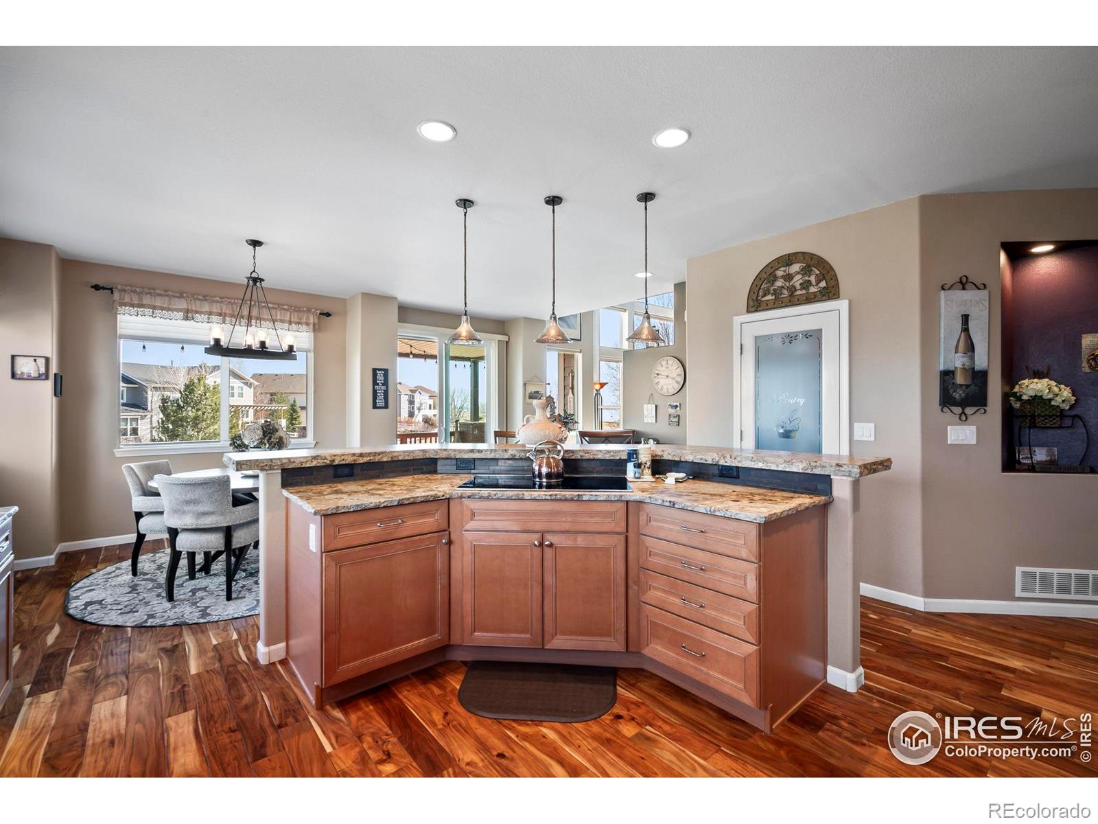 MLS Image #12 for 2960  laguna court,loveland, Colorado