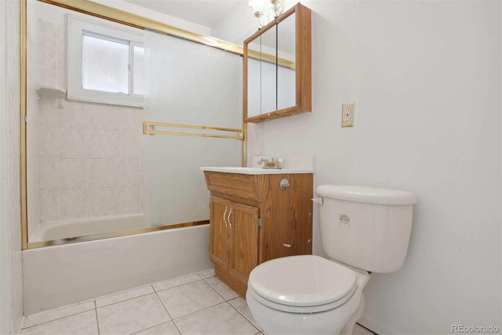 MLS Image #15 for 3935 s hazel court,englewood, Colorado