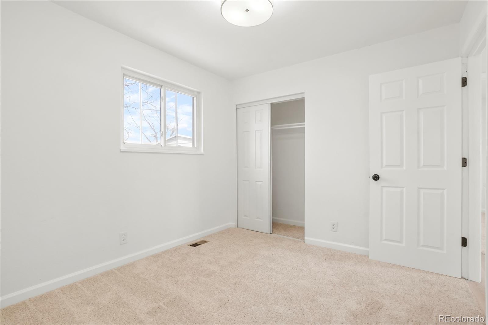 MLS Image #12 for 13085 e 55th avenue,denver, Colorado