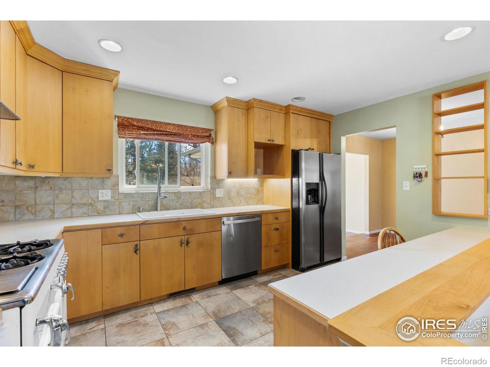 MLS Image #17 for 1725  essex drive,fort collins, Colorado