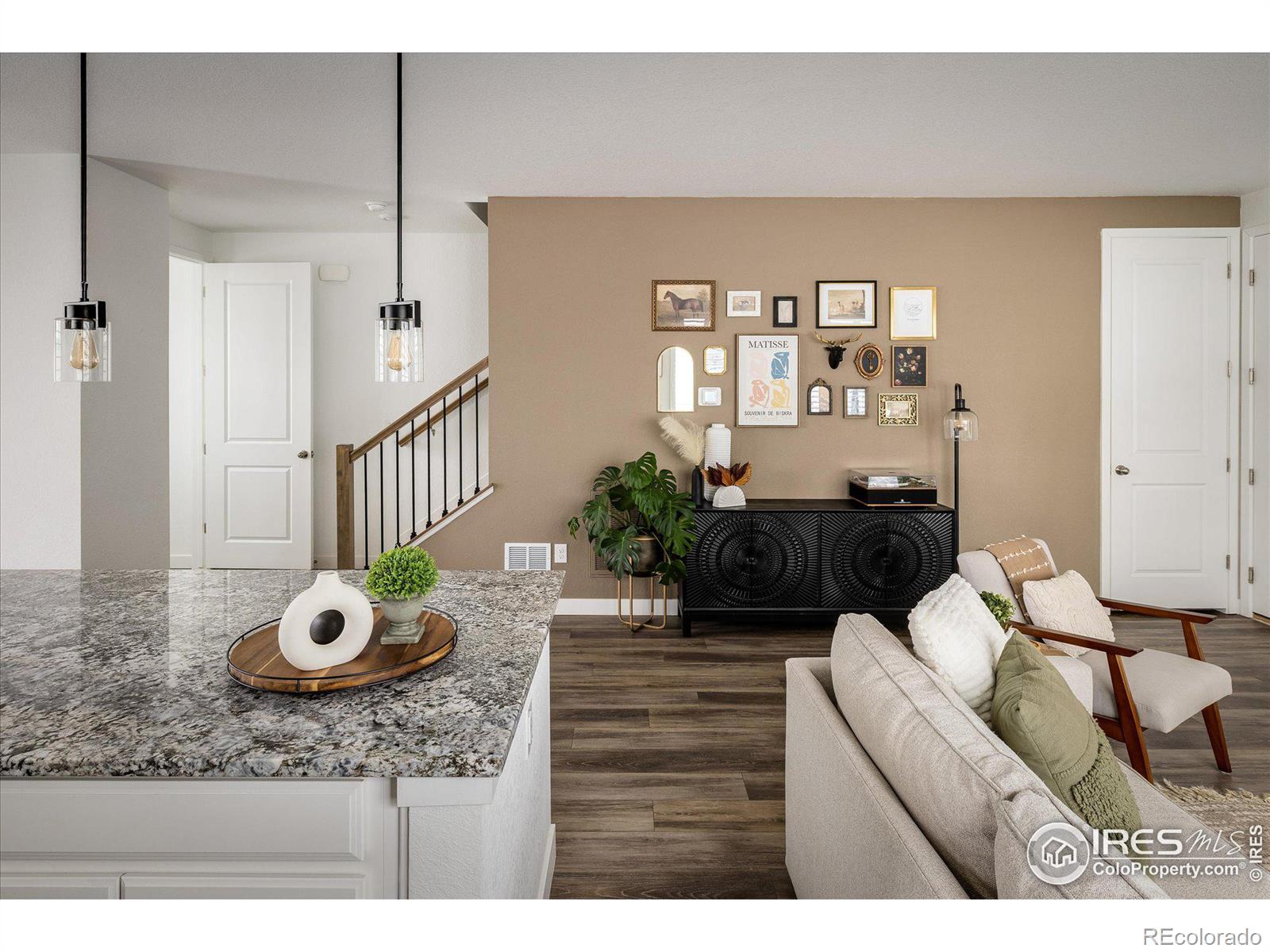 MLS Image #9 for 2067 s vance way,lakewood, Colorado