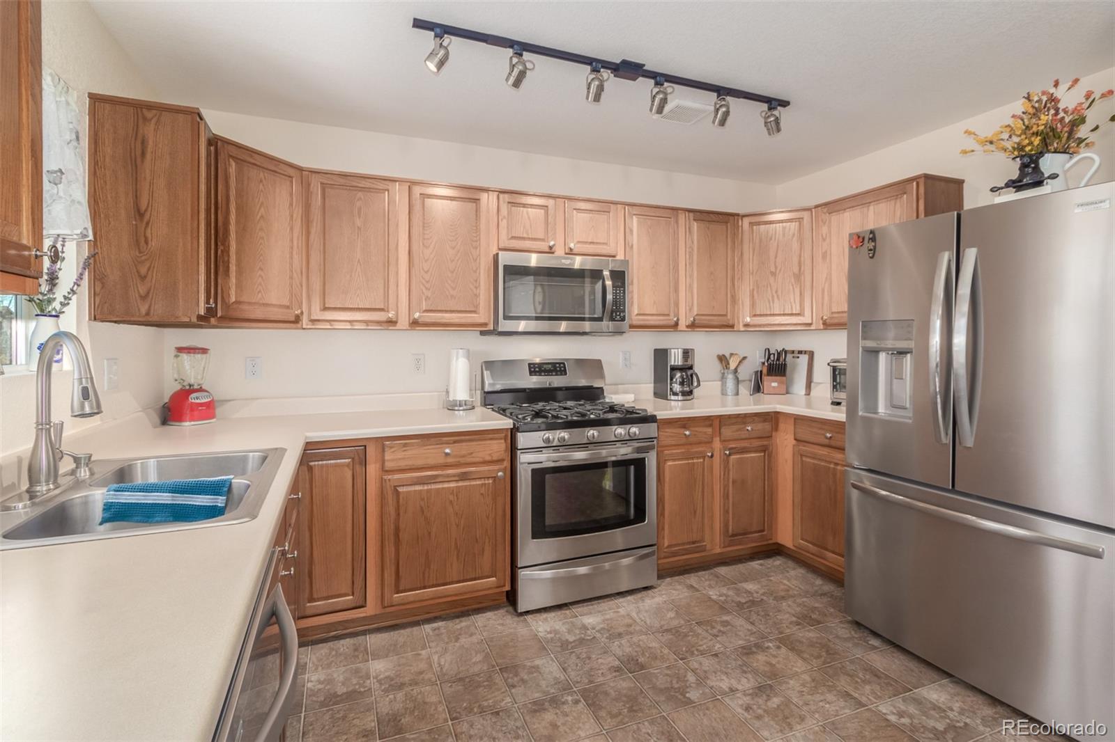 MLS Image #14 for 18903 e dickenson drive,aurora, Colorado