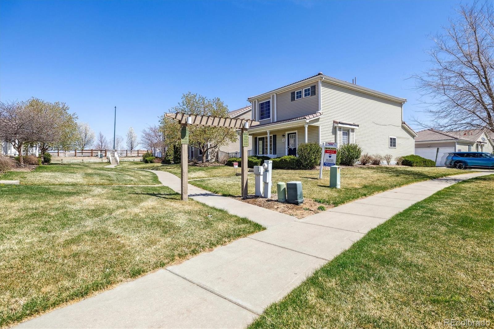 MLS Image #10 for 20535 e 47th avenue,denver, Colorado