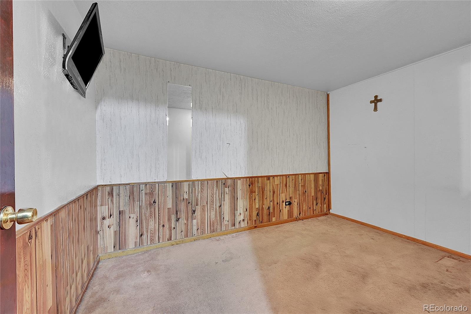 MLS Image #11 for 3907 s grove street,englewood, Colorado