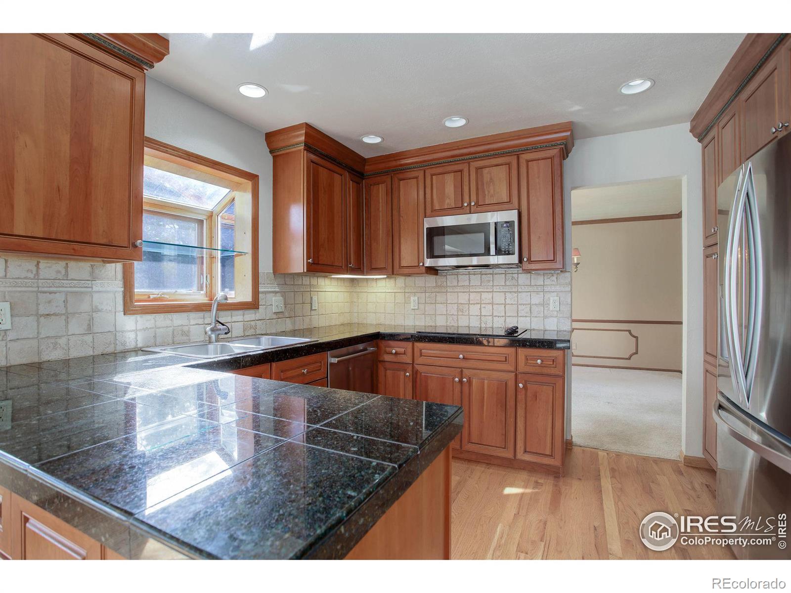 MLS Image #10 for 2604 s oakland street,aurora, Colorado