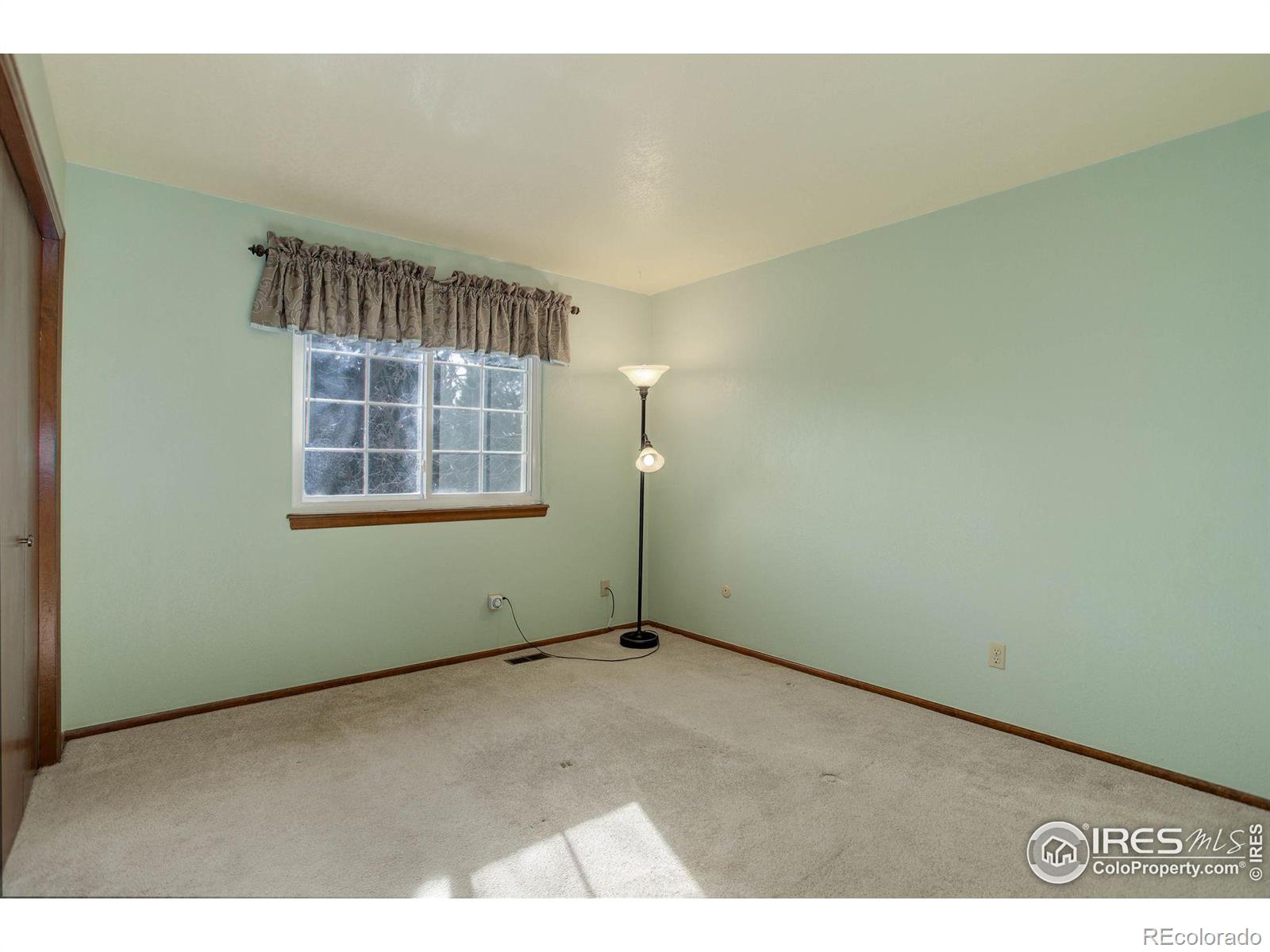 MLS Image #19 for 2604 s oakland street,aurora, Colorado