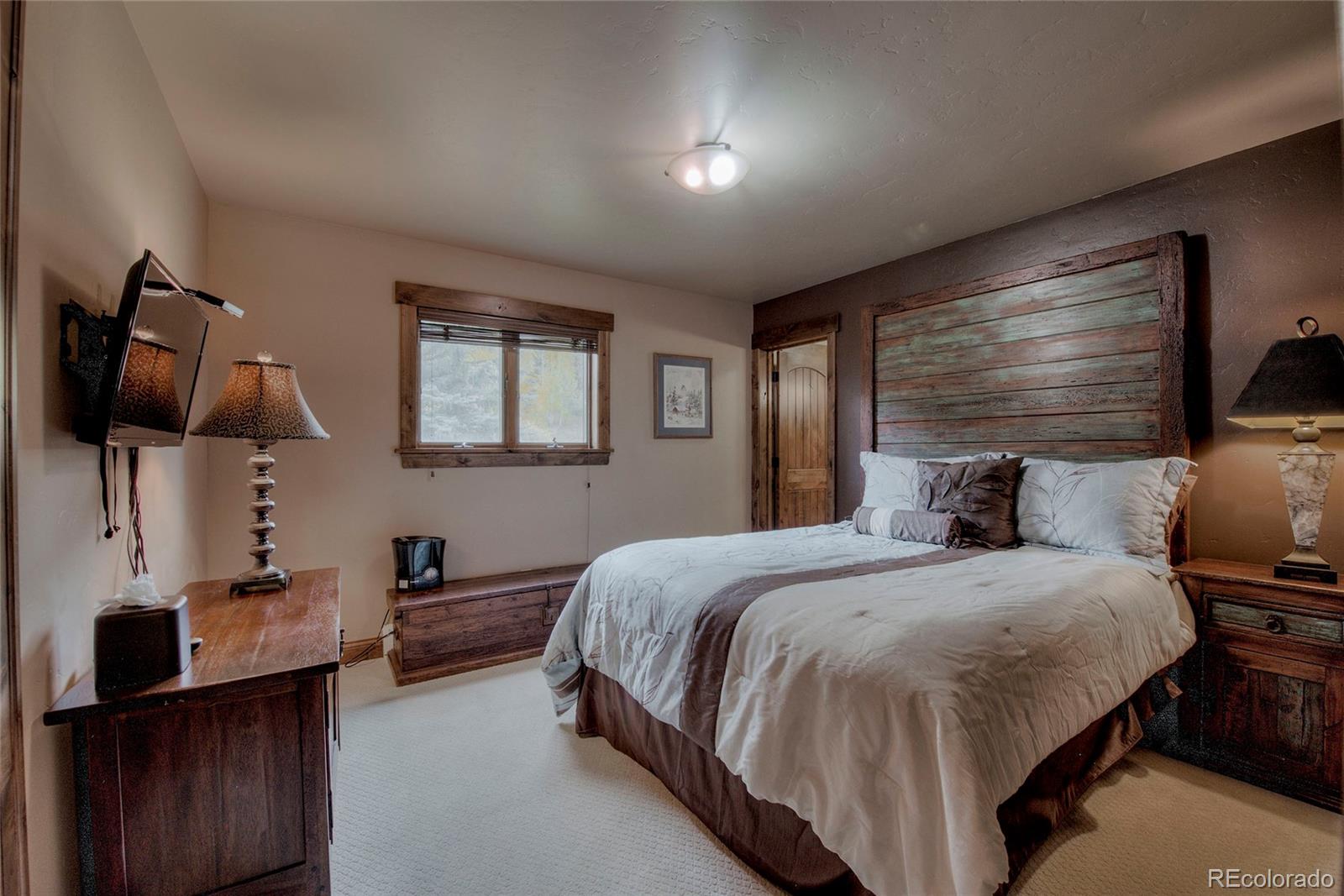 MLS Image #15 for 23087  barbour drive,keystone, Colorado