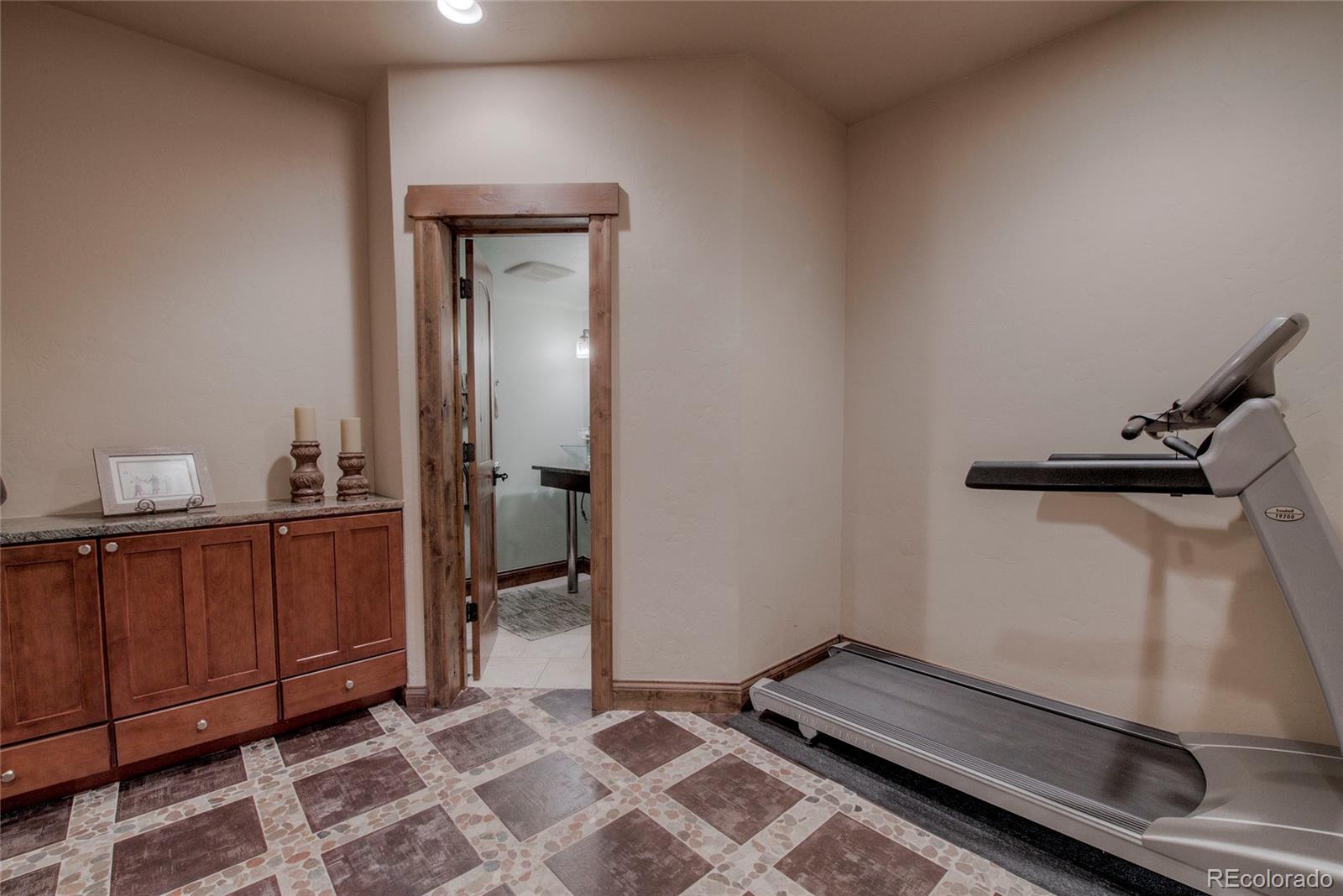 MLS Image #27 for 23087  barbour drive,keystone, Colorado