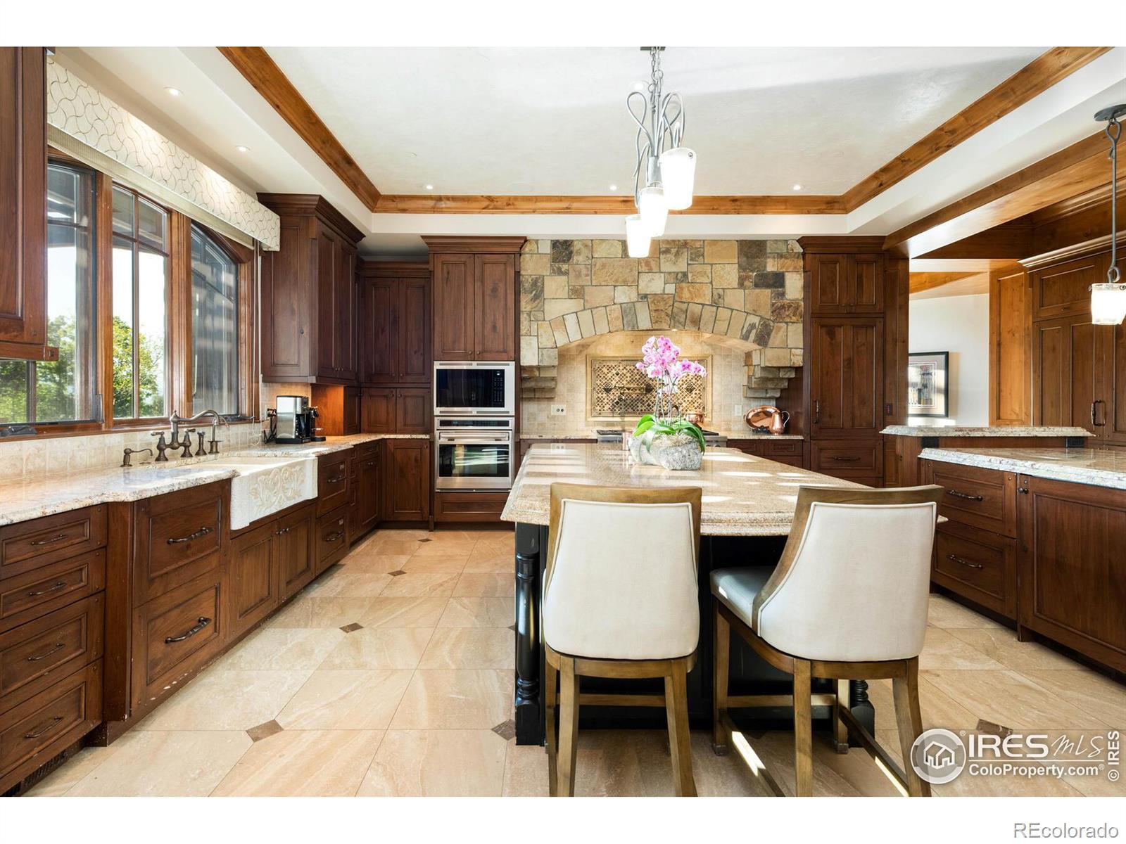 MLS Image #11 for 8932  mountain view lane,boulder, Colorado