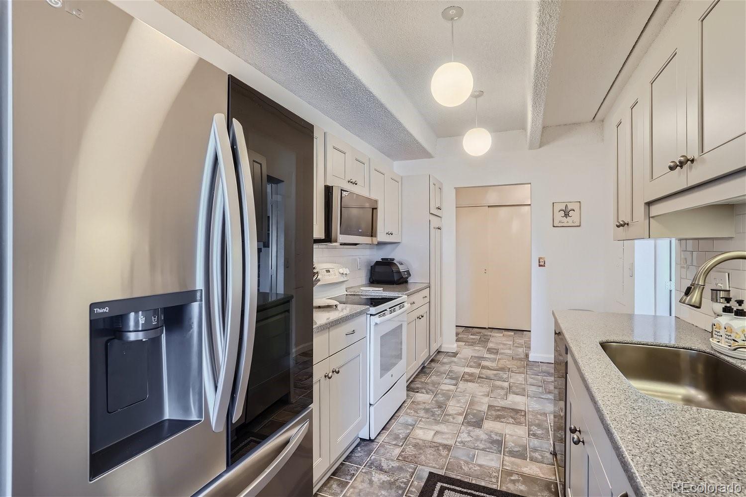 MLS Image #7 for 7877 e mississippi avenue 401,denver, Colorado