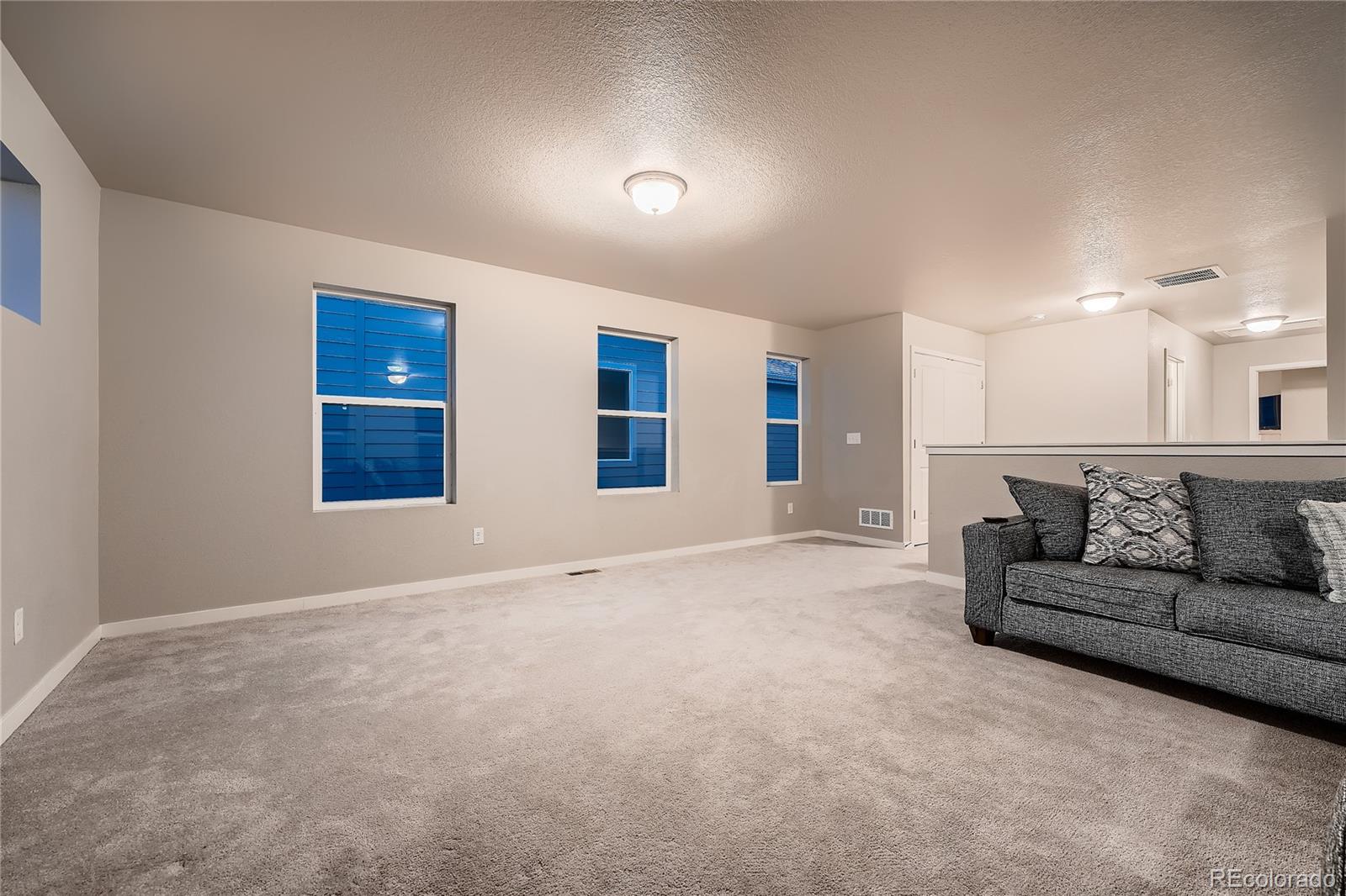 MLS Image #21 for 28438 e 8th place,watkins, Colorado
