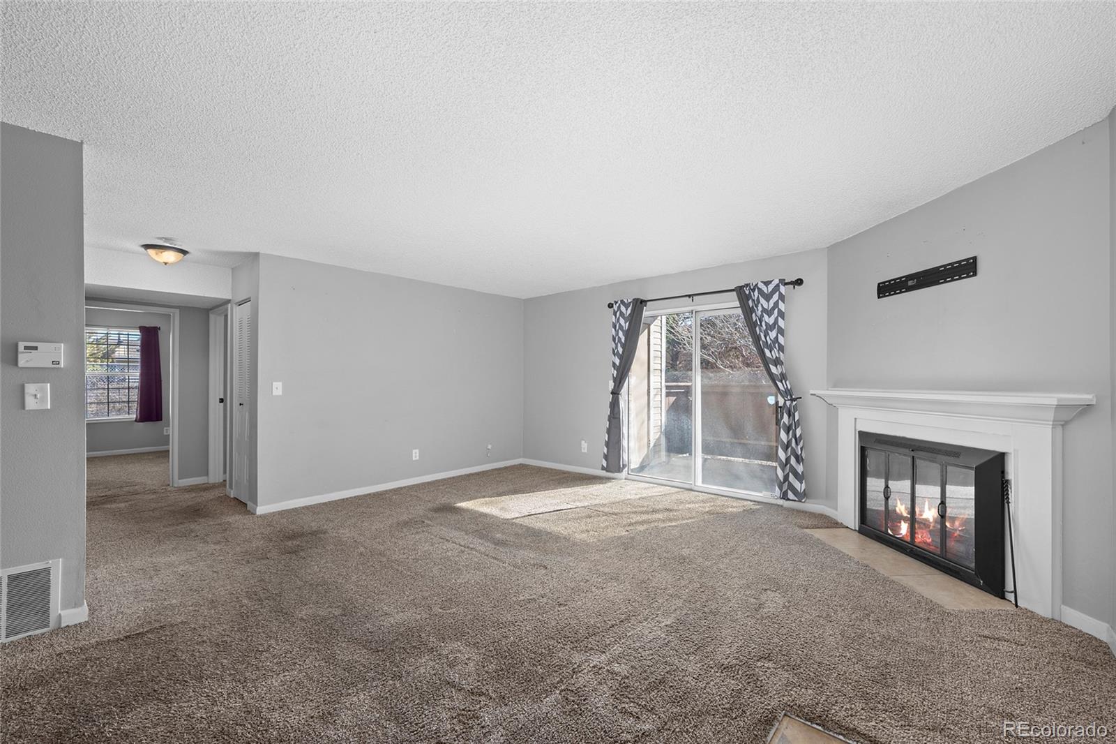 MLS Image #3 for 3322 s ammons street,lakewood, Colorado