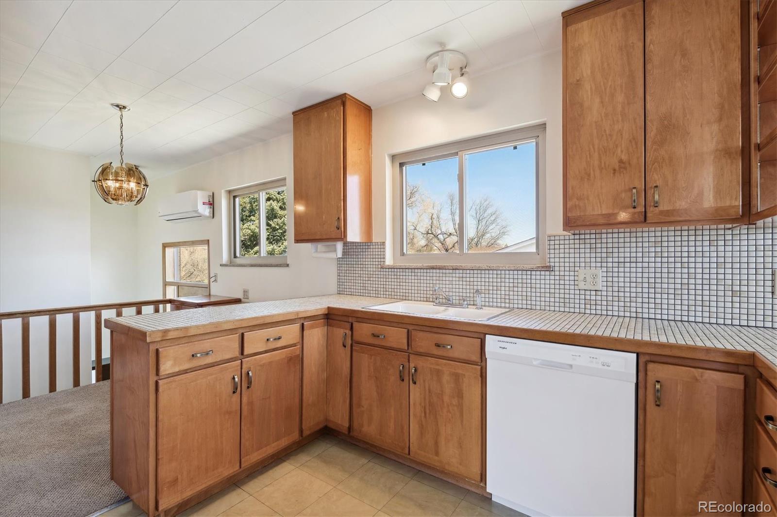 MLS Image #11 for 6230  allison street,arvada, Colorado