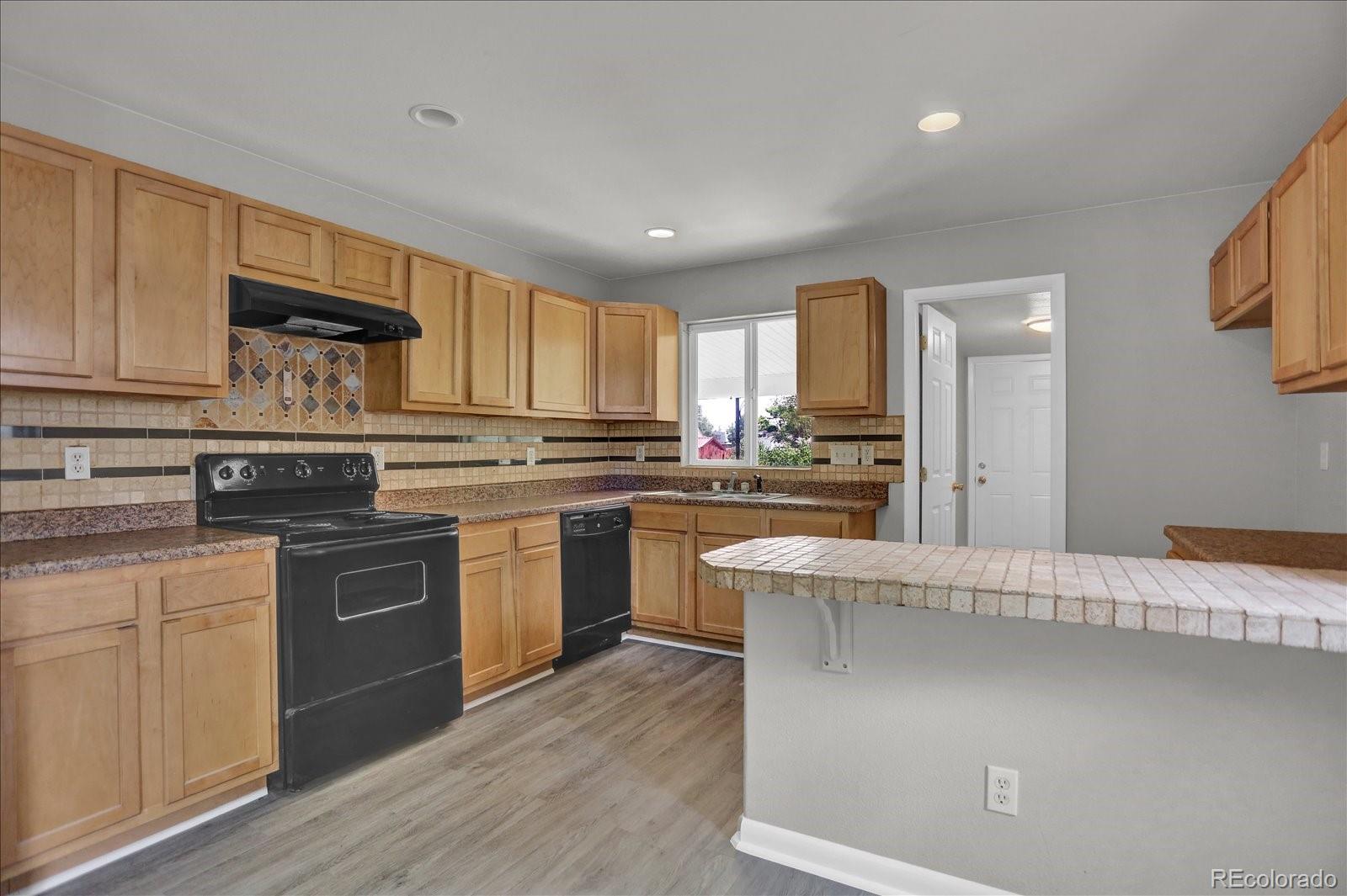 MLS Image #4 for 1170  willow street,denver, Colorado