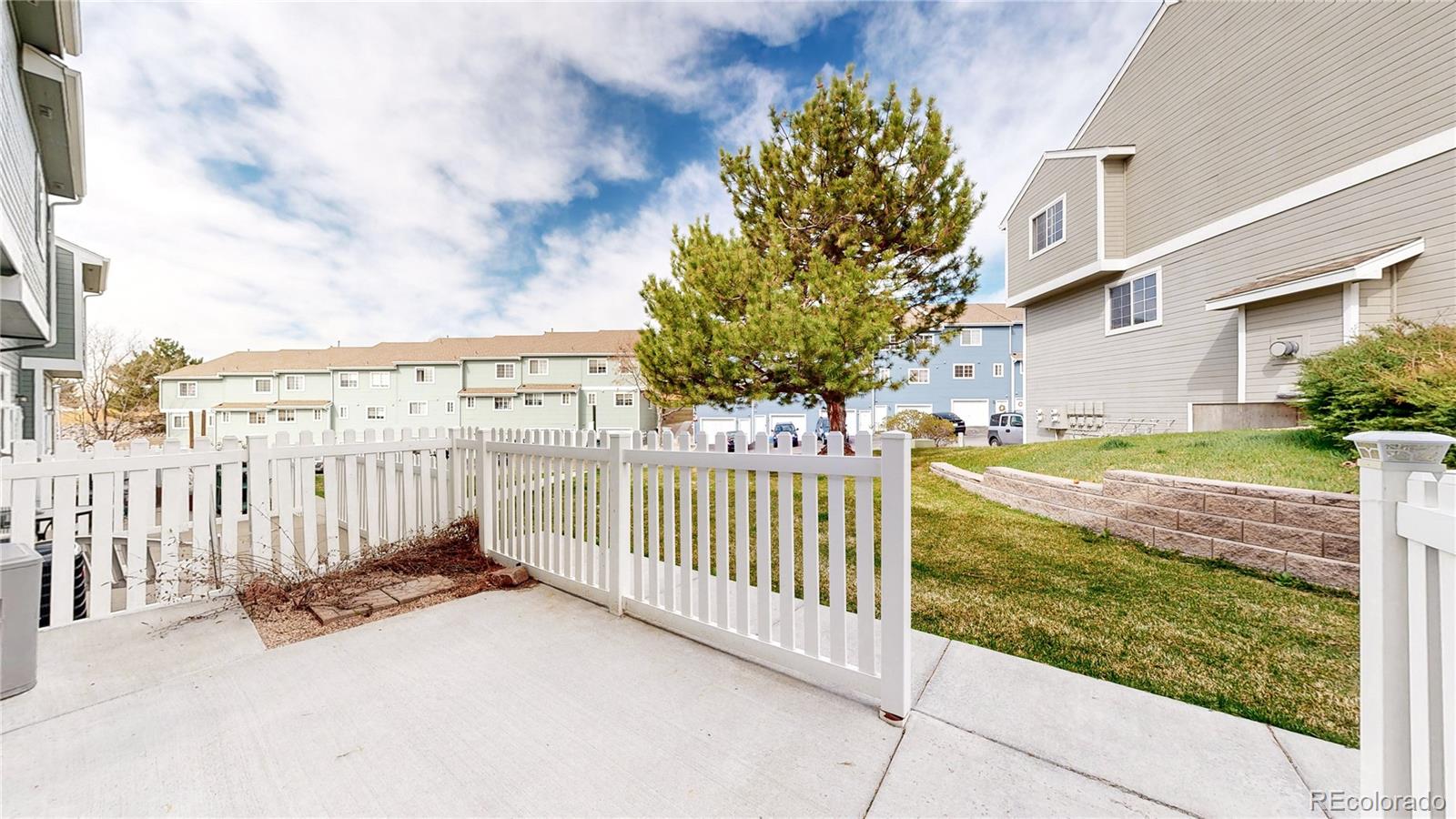 MLS Image #4 for 8199  welby road,thornton, Colorado