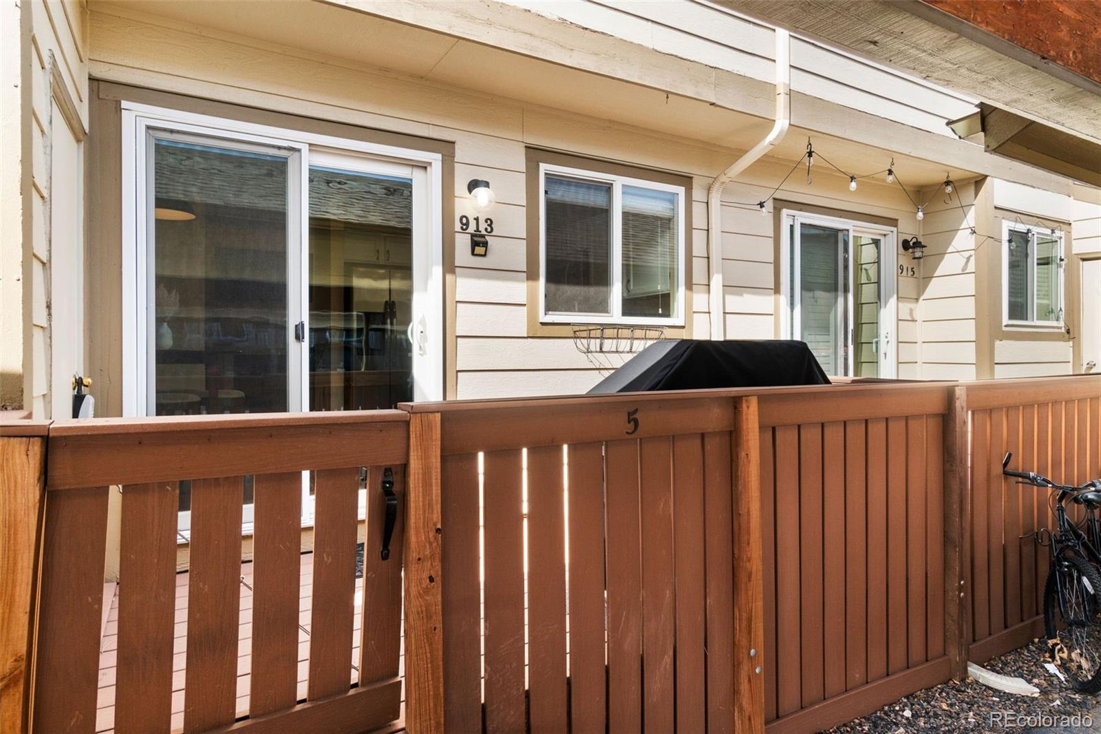 MLS Image #14 for 913  summer drive,highlands ranch, Colorado