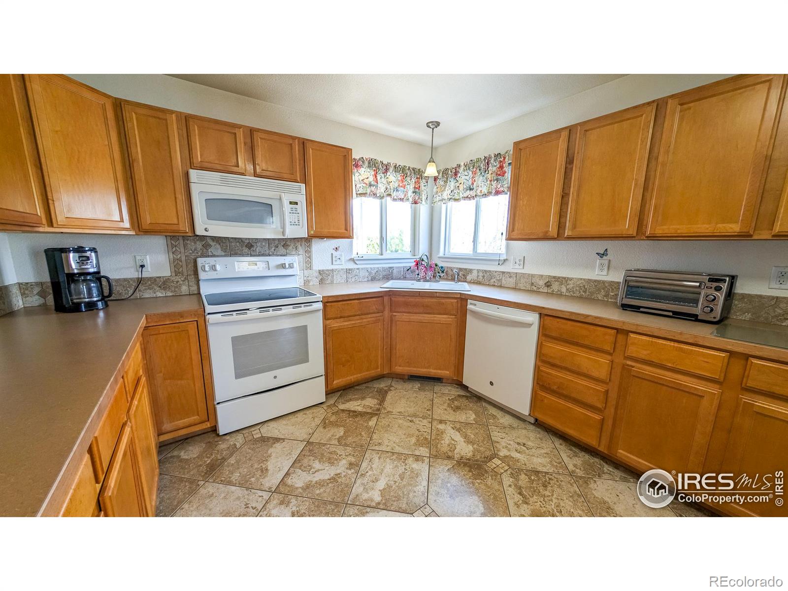 MLS Image #9 for 5329  bowersox parkway,firestone, Colorado