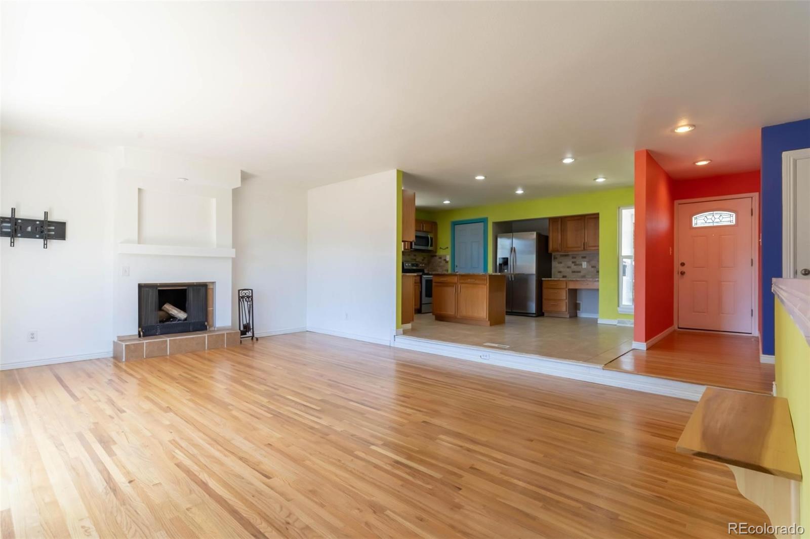 MLS Image #2 for 8178  pearl street,denver, Colorado