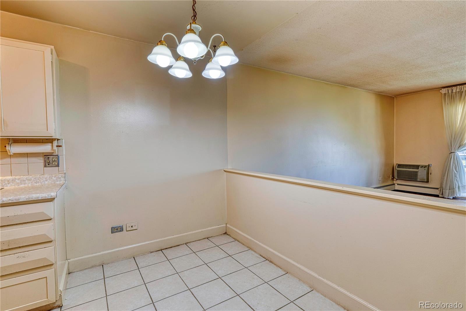 MLS Image #13 for 715 s alton way 5a,denver, Colorado