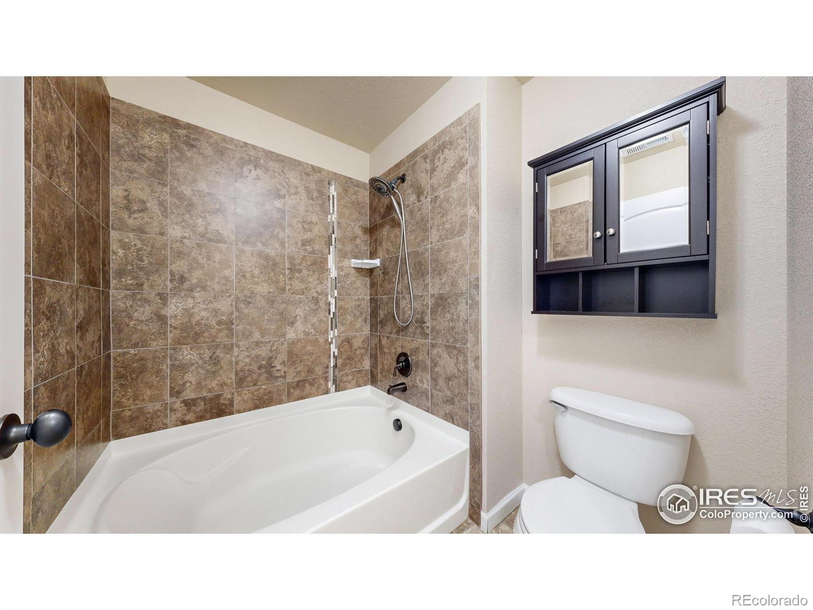 MLS Image #16 for 4845  hahns peak drive,loveland, Colorado