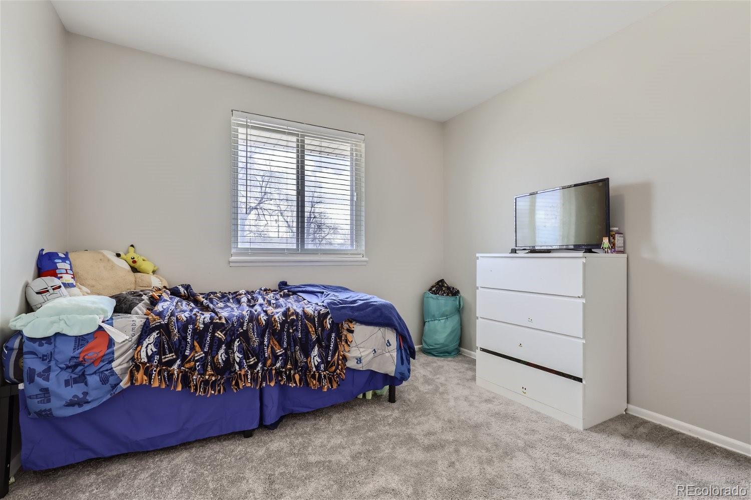 MLS Image #13 for 6861  kearney street,commerce city, Colorado