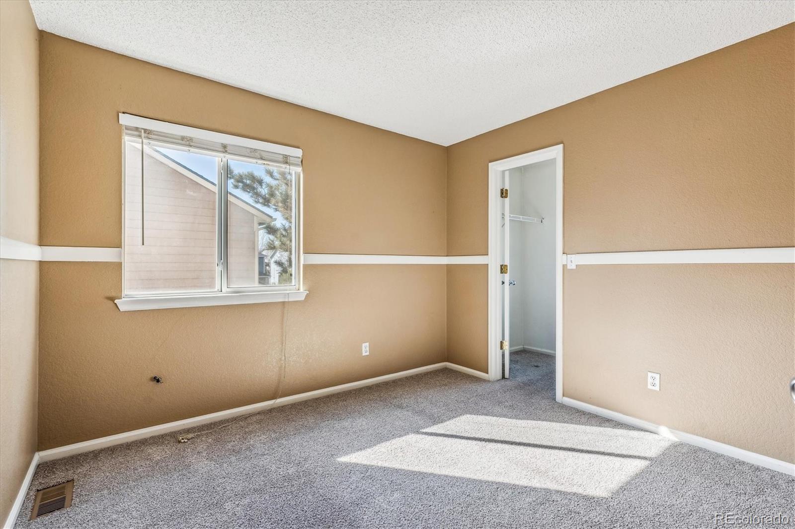 MLS Image #13 for 4310  danube way,denver, Colorado