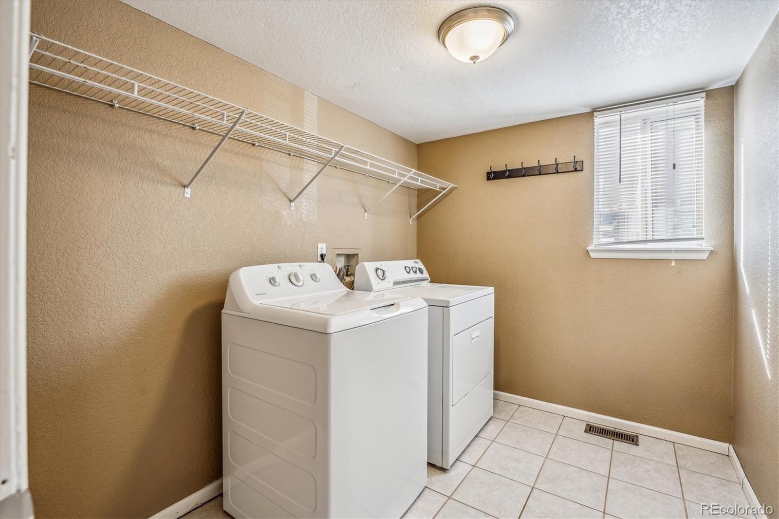 MLS Image #15 for 4310  danube way,denver, Colorado